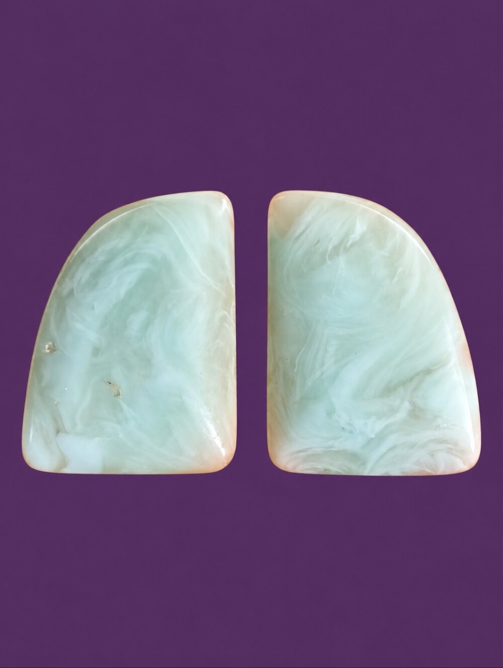 3/$30 Vintage 1990s Mint Green Marbled Lucite Post Earrings